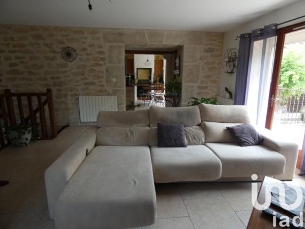 Mas 17 pièces de 441 m² à Bollène (84500)