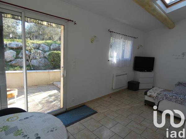 Mas 17 pièces de 441 m² à Bollène (84500)