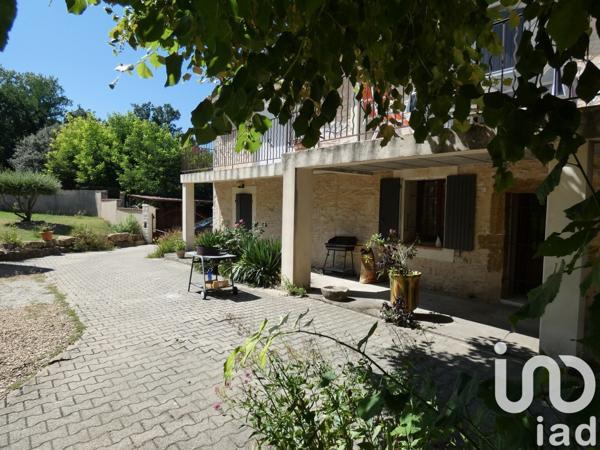 Mas 17 pièces de 441 m² à Bollène (84500)