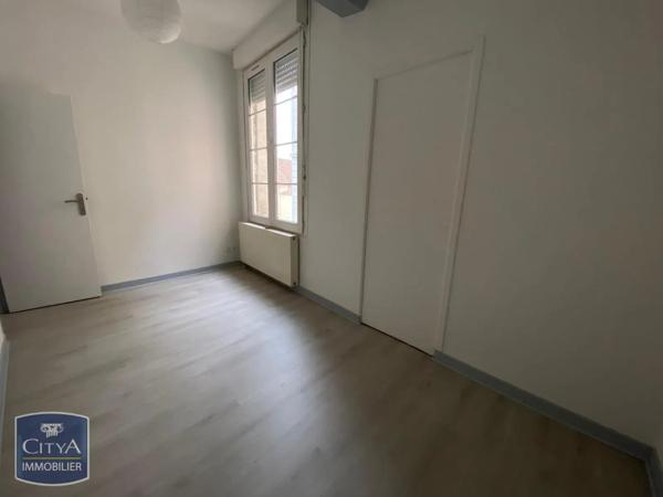 Immeuble à vendre 250m² Château-Thierry (02400)