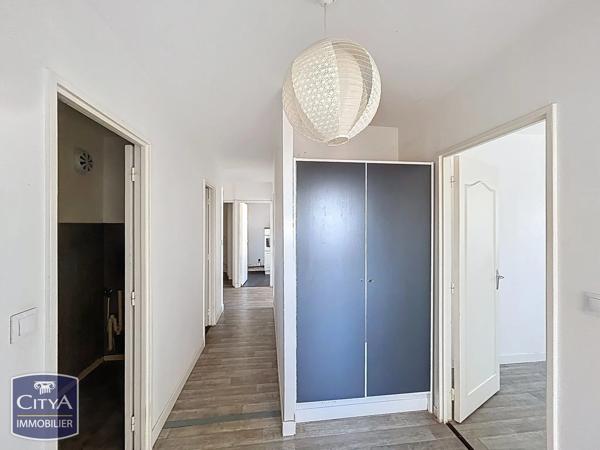 Appartement à vendre 4 pièces 77m² Chartres (28000)