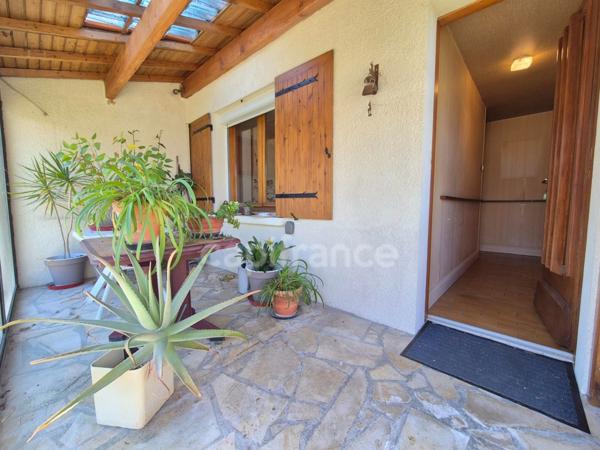 Maison à vendre 5 pièces SAINT GEORGES DE DIDONNE (17)