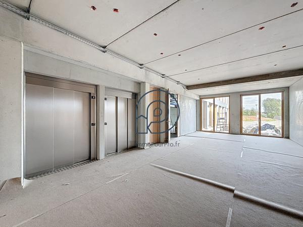 Pilaterie bureaux neufs et disponibles de suite à partir de 150 m2
