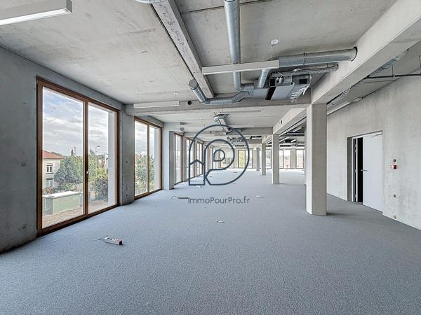 Pilaterie bureaux neufs et disponibles de suite à partir de 150 m2
