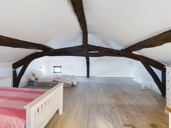 Bourg-de-Visa (82190) TARN ET GARONNE BOURG DE VISA Authentique maison en pierre avec 4 chambres, grange et piscine 4857m2 jardin