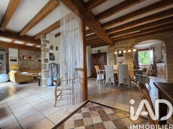 Maison à vendre 9 pièces 221 m² Figeac