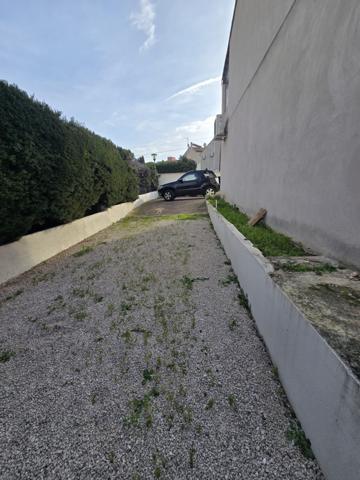 La Penne-sur-Huveaune (13821) Maison 140m2 Parcelle 400m2