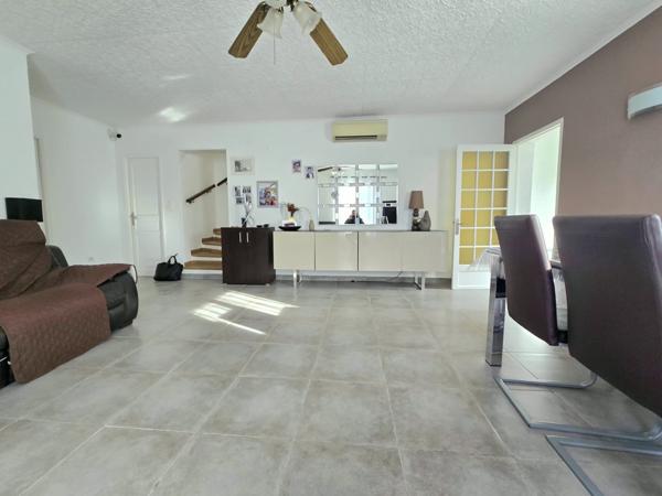 La Penne-sur-Huveaune (13821) Maison 140m2 Parcelle 400m2