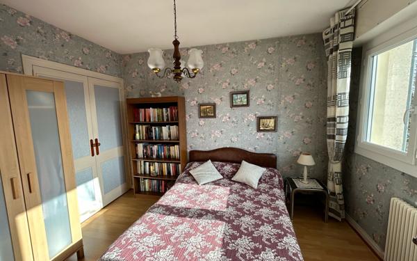 Maison à vendre    5 pièces • 109 m2 Pessac