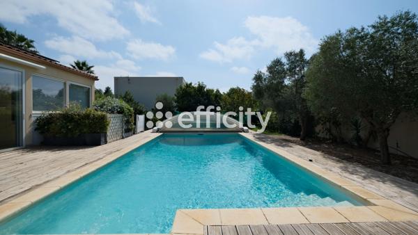 Maison
         5 pièces
        - 220 m² Bien prestige 795 000 € *