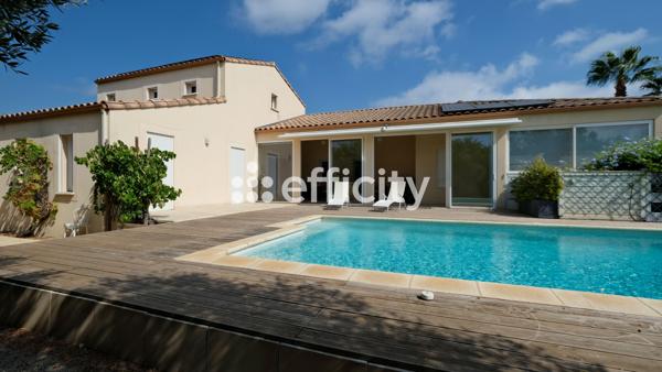 Maison
         5 pièces
        - 220 m² Bien prestige 795 000 € *