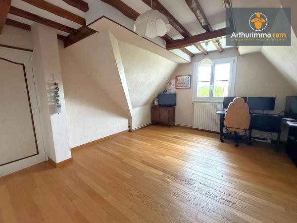 Vente                                                      Maison
                        
                     6 pièces                      155 m2                     à Jaux