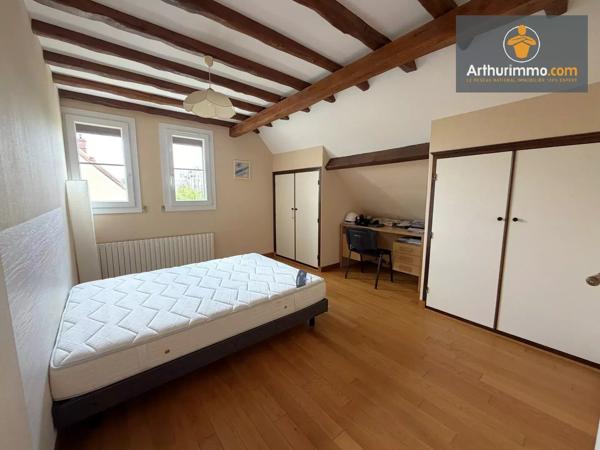 Vente                                                      Maison
                        
                     6 pièces                      155 m2                     à Jaux