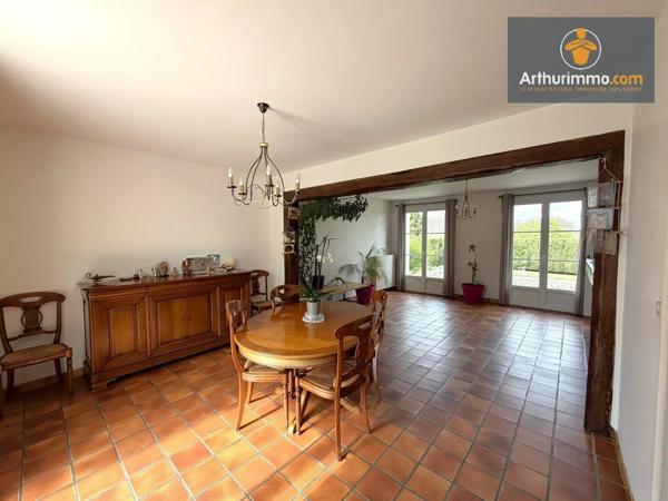 Vente                                                      Maison
                        
                     6 pièces                      155 m2                     à Jaux