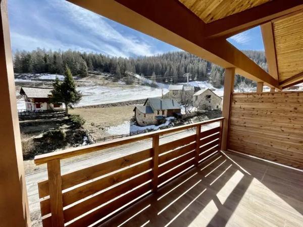 Appartement à ROUBION (06420)