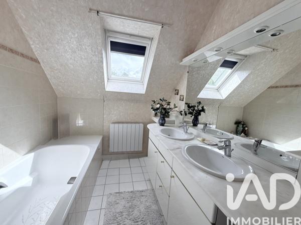 Maison à vendre 7 pièces 178 m² Soisy-sur-Seine