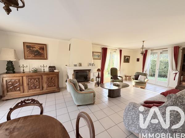 Maison à vendre 7 pièces 178 m² Soisy-sur-Seine