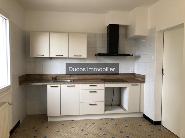 A louer à AURIAC SUR DROPT Maison inidividuelle