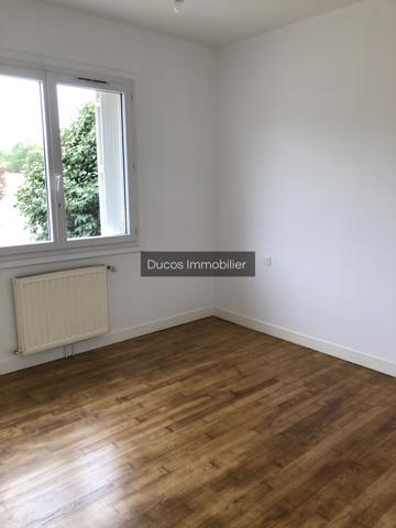 A louer à AURIAC SUR DROPT Maison inidividuelle