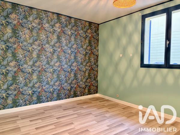 Maison à vendre 10 pièces 222 m² Les Avenières Veyrins-Thuellin
