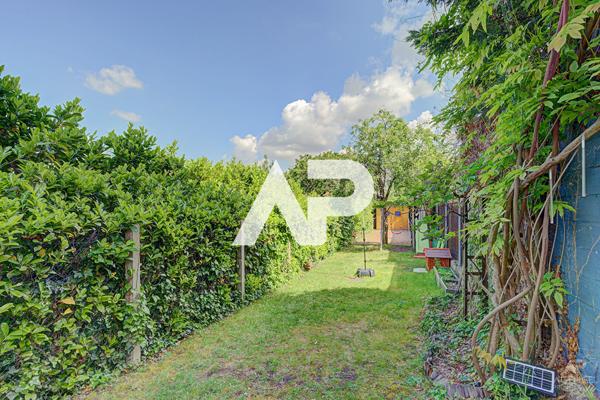 Maison Rueil Malmaison 5 pièce(s) 126 m2 1 040 000 € **  - Référence  19896