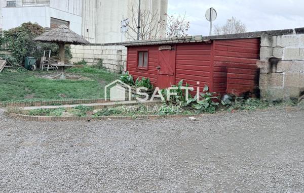 A Vic-sur-Aisne 02, maison 3 P. de 66 m2 avec cave voûtée et abris de jardin, sur terrain clos de 500 m2.