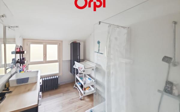 Maison à vendre    5 pièces • 136,58 m2 Saint-Germain-de-la-Coudre