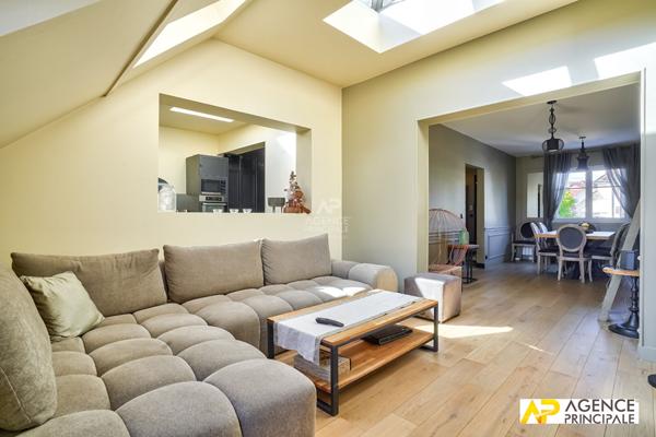Maison Maisons-laffitte 5 pièce(s) 135.33 m2 €1 090 000 ** - Référence 13132
