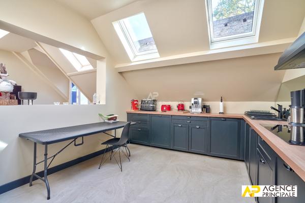 Maison Maisons-laffitte 5 pièce(s) 135.33 m2 €1 090 000 ** - Référence 13132