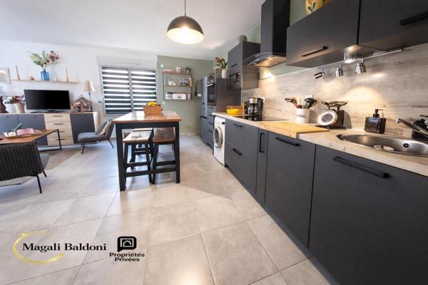 Appartement Le Muy 4 pièces- 76 m2- Terrasse- 3 parkings- PISCINE