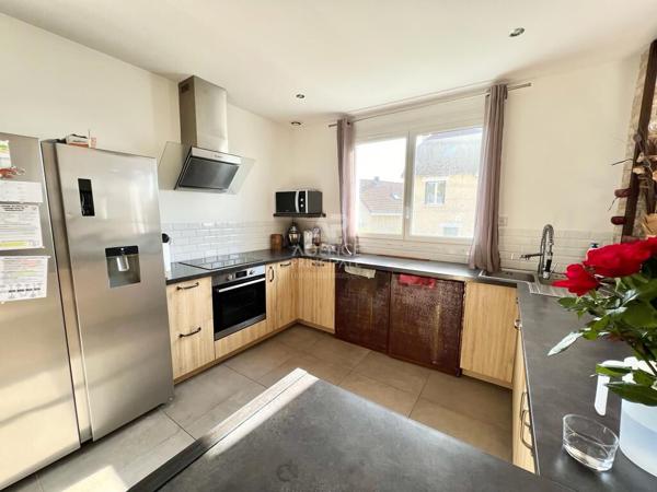 Maison Houilles 8 pièce(s) 130 m2 699 000 € **  - Référence  641