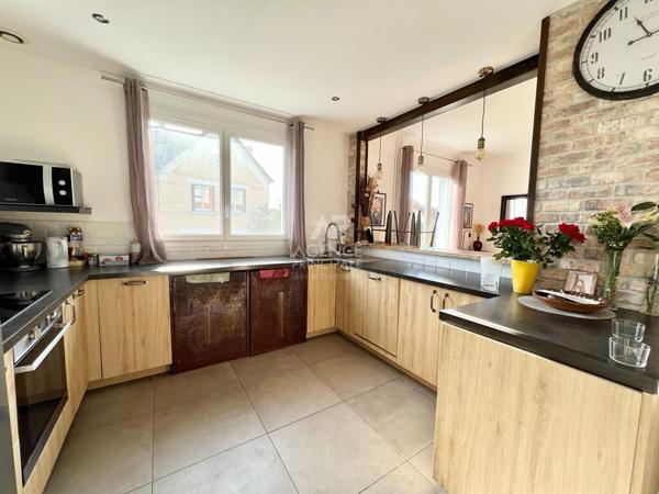 Maison Houilles 8 pièce(s) 130 m2 699 000 € **  - Référence  641