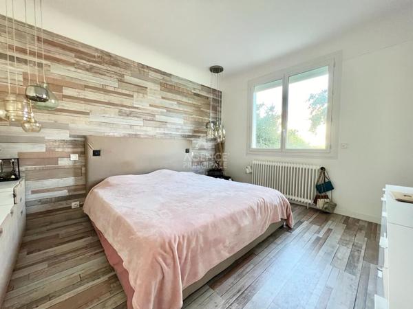 Maison Houilles 8 pièce(s) 130 m2 699 000 € **  - Référence  641
