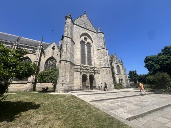 Cession de droit au bail - Centre-ville historique - Emplacement numéro 1