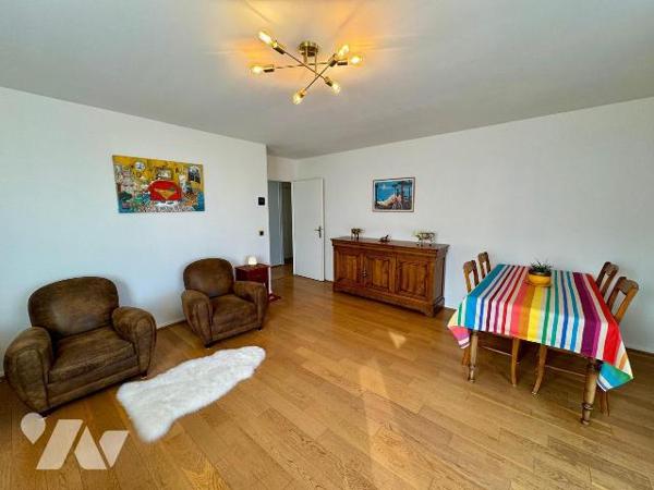 La Clef de Saint-Pierre, magnifique F4 de 81,70 m² situé au 3ème et dernier étage avec ascenseur.