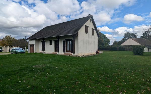 Maison à vendre    6 pièces •  Nogent-sur-Vernisson