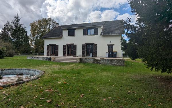 Maison à vendre    6 pièces •  Nogent-sur-Vernisson