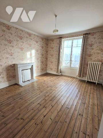 Maison de Maître avec sa dépendance 