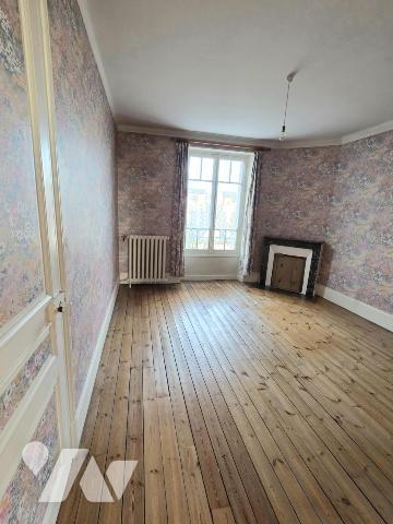 Maison de Maître avec sa dépendance 