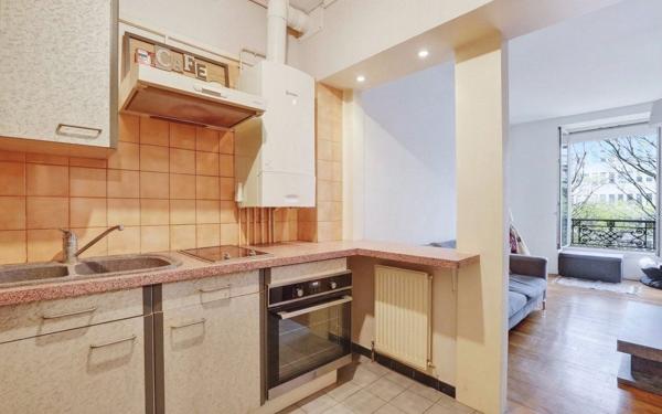 Appartement à vendre    2 pièces • 39,70 m2 Paris 13