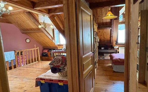 Appartement à vendre    3 pièces • 114 m2 Mende