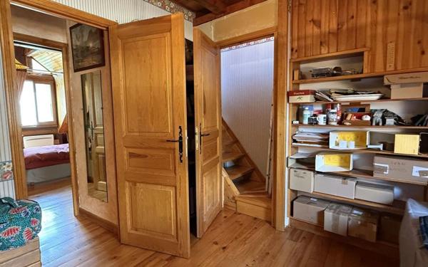 Appartement à vendre    3 pièces • 114 m2 Mende