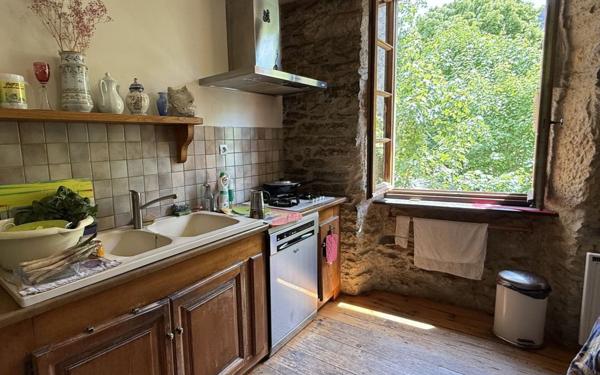 Appartement à vendre    3 pièces • 114 m2 Mende