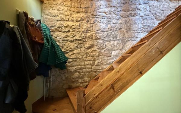 Appartement à vendre    3 pièces • 114 m2 Mende