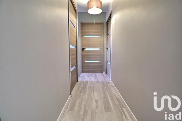 Maison traditionnelle 7 pièces de 130 m² à Gretz-Armainvilliers (77220)