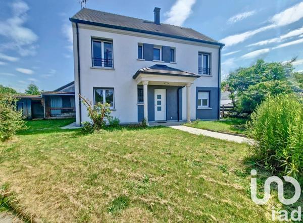 Maison traditionnelle 7 pièces de 130 m² à Gretz-Armainvilliers (77220)