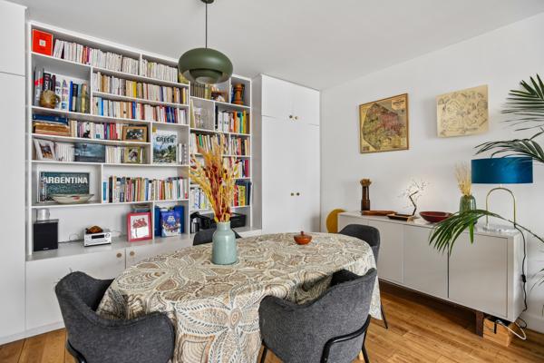 Appartement
         3 pièces
        - 70 m² 870 000 € *