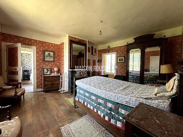 A vendre Manoir du 17ème de 425 m² environ plus 400 m² ( 5 logements indépendants) sur 11 hectares