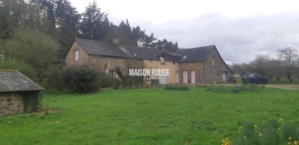 A vendre Manoir du 17ème de 425 m² environ plus 400 m² ( 5 logements indépendants) sur 11 hectares