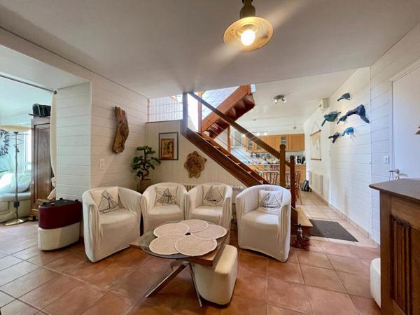 Loctudy Centre-ville, maison familiale 190 m2 avec appartement T2 attenant